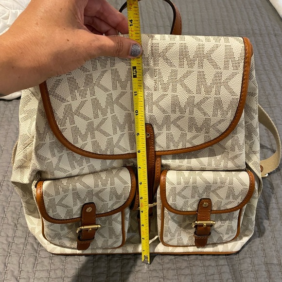 Michael Kors vintage backpack - Picture 11 of 16